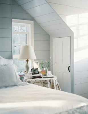 Marvelous Mondays: Bedrooms with wood plank walls - Em for Marvelous