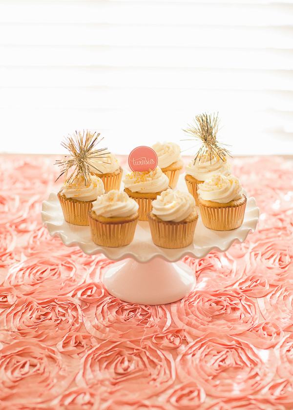 tinsel cupcake toppers