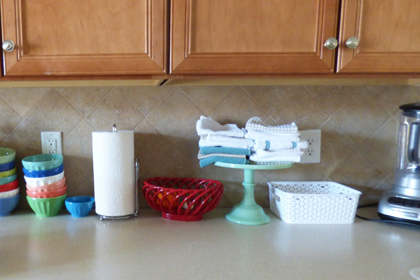 cloth-towels-in-the-kitchen