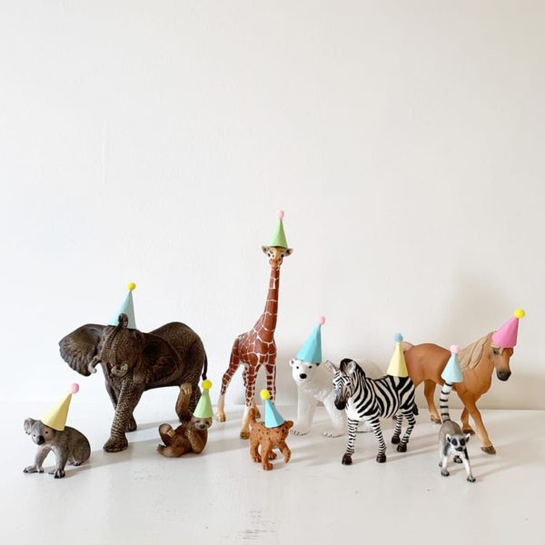 party hat toy animals